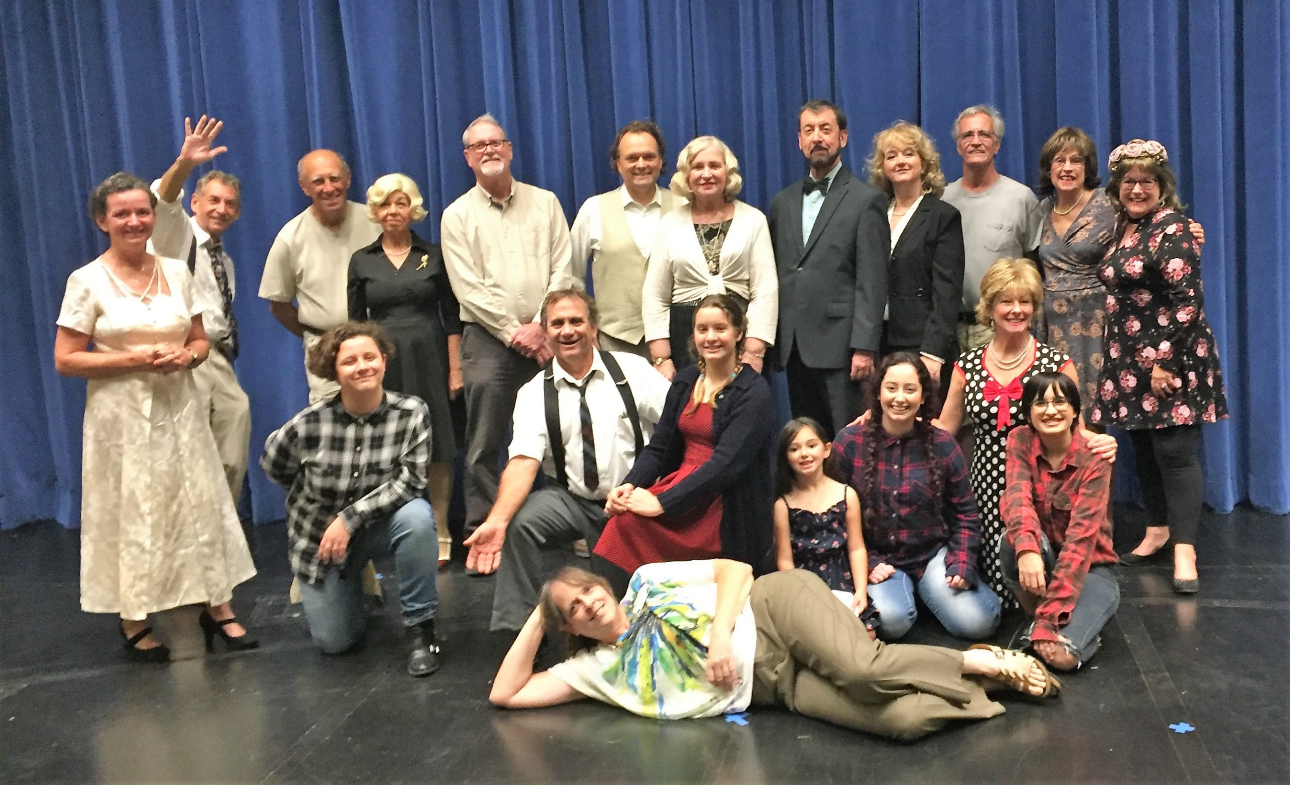 War of the Worlds The Radio Play cast photo